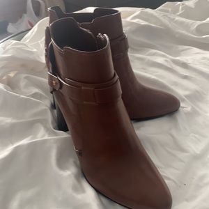 Tory burch leather ankle boots